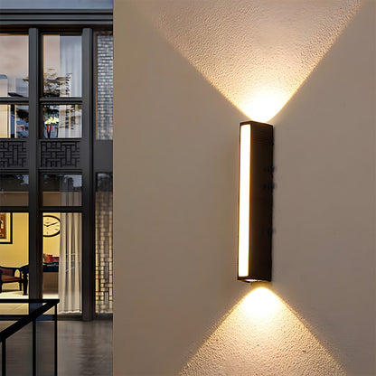 Black Outdoor Wall Light 9
