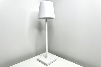 Cordless LED Table Lamp 0