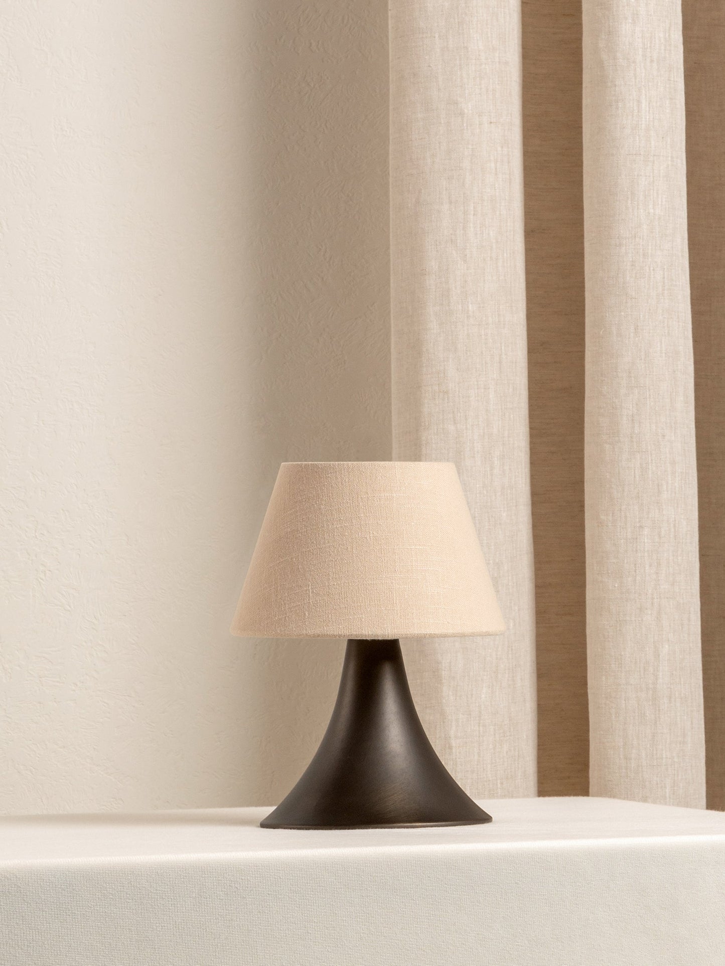 Cordless Table Lamp 1