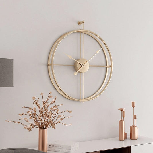 Iron Wall Clock 0